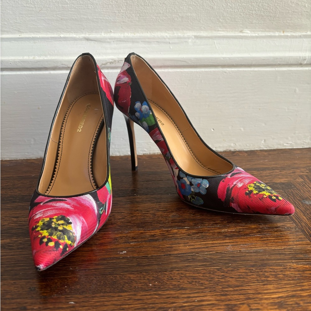 DSQUARED2 Floral Print Fabric Pointed Toe Pumps